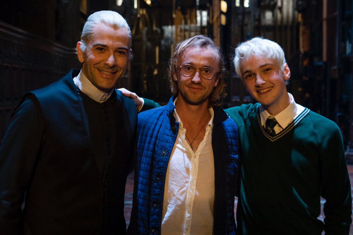 http://www.the-leaky-cauldron.org/wp-content/uploads/assets/DlSq8VMX4AAbfY_.jpg