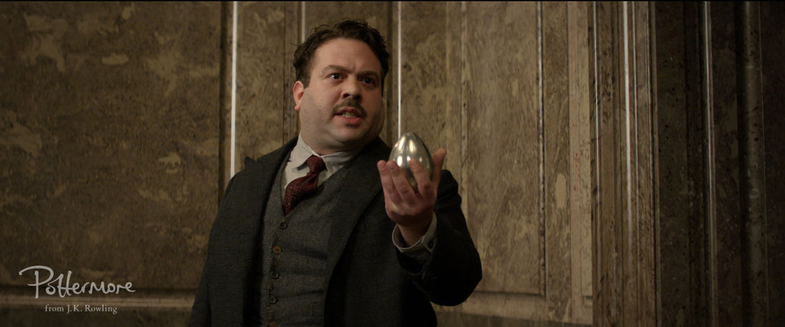 FB1_Newt_featurette_WM_Jacob_egg_hatching