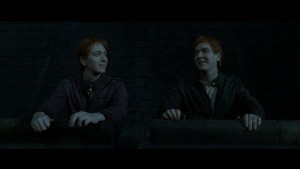 Fred-George-in-Deathly-Hallows-pt-2-fred-and-george-weasley-28898837-853-480