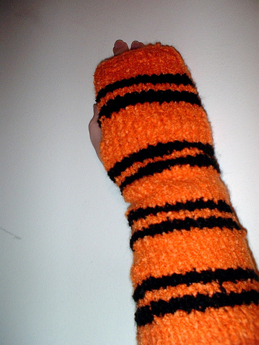 Chudley Cannons Wristwarmers Chudley Cannons Wristwarmers