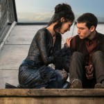 Fantastic Beasts: The Crimes of Grindelwald
Claudia Kim and Ezra Miller
