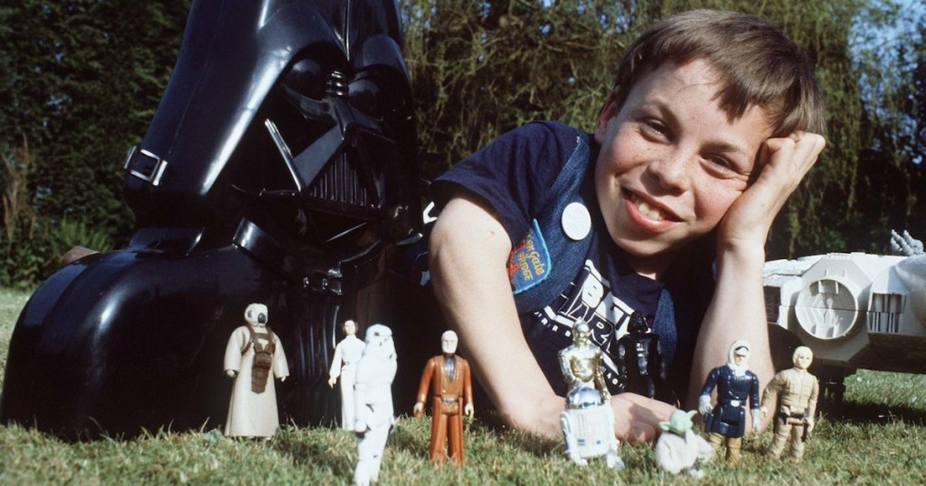 warwickdavis10yrswithstarwarsfigures