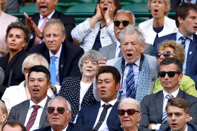 LONDON, ENGLAND - JULY 12:  Sir Ian McKellen, Dame Maggie Smith, Sir Chris Hoy, Hideki Matsuyama and the Duke of Kent react in the centre court royal box during the Gentlemen's Singles quarter final match between Andy Murray of Great Britain and Sam Querrey of The United States on day nine of the Wimbledon Lawn Tennis Championships at the All England Lawn Tennis and Croquet Club on July 12, 2017 in London, England.  (Photo by Michael Steele/Getty Images)