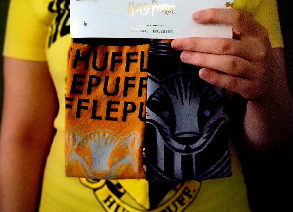 hallmarkhufflepuffsocks